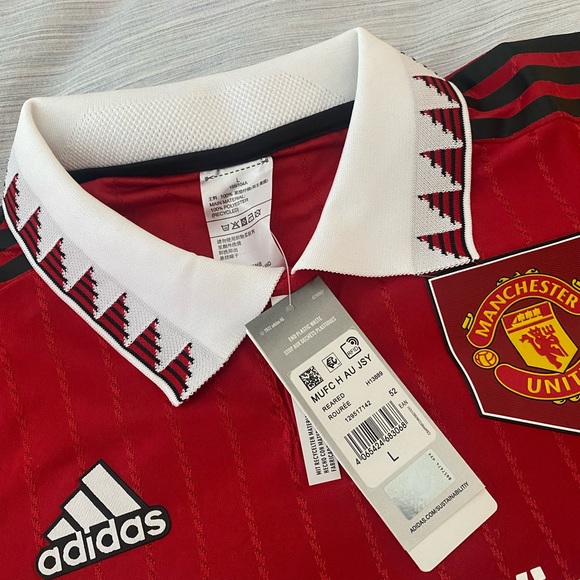 Manchester United 22/23 Home Jersey (Player Fit) - Picture 3 of 5